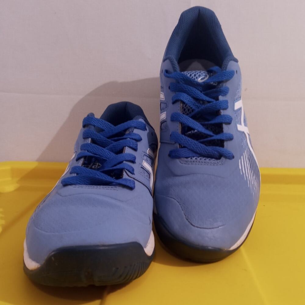 Preowned Asics Men's Gel Game 8 Tennis Shoes - Size 7.5 / Blue Horizon & White